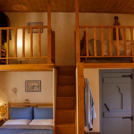 Holiday home The Stone House In Aspro