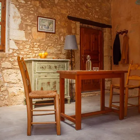 Holiday home The Stone House In Aspro Almyrida (Crete)