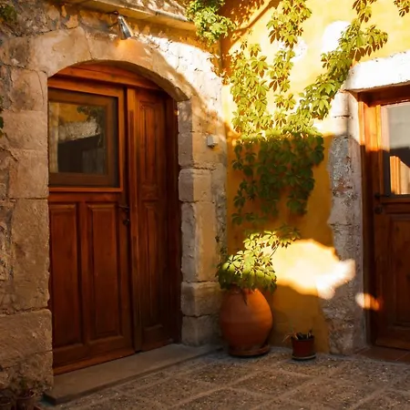 Holiday home The Stone House In Aspro Almyrida (Crete)