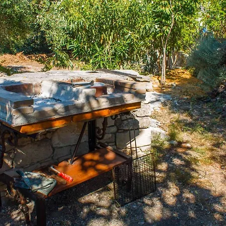 Holiday home The Stone House In Aspro Almyrida (Crete)